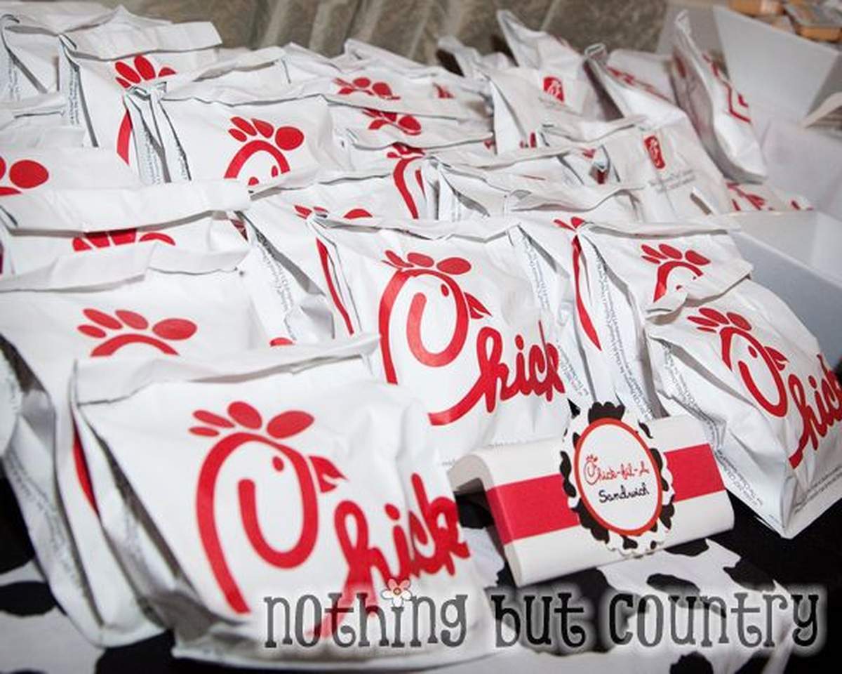 Chickfila Cows Birthday Party Ideas Photo 25 of 33 Catch My Party