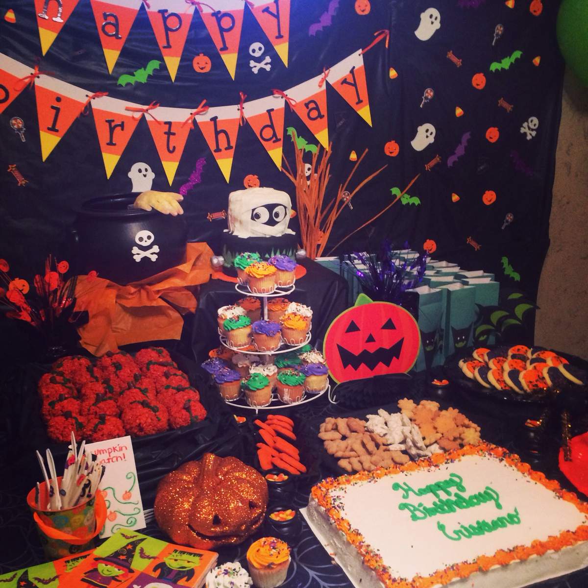 Braydans Halloween birthday bash! - None