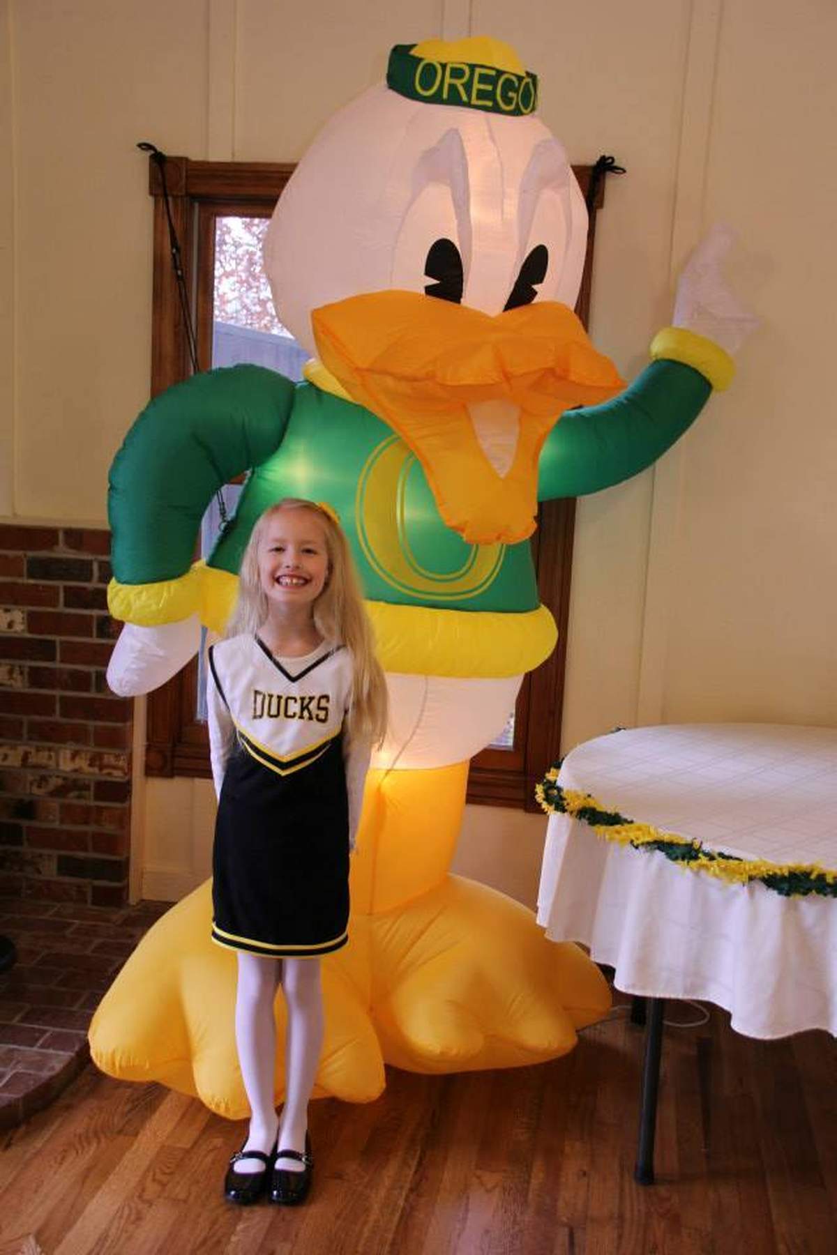 University of Oregon Cheerleading 7th Birthday Party - University of Oregon; cheerleading