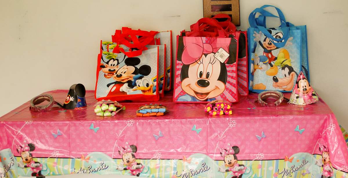 Amia's 4th Birthday Party - Minnie Mouse
