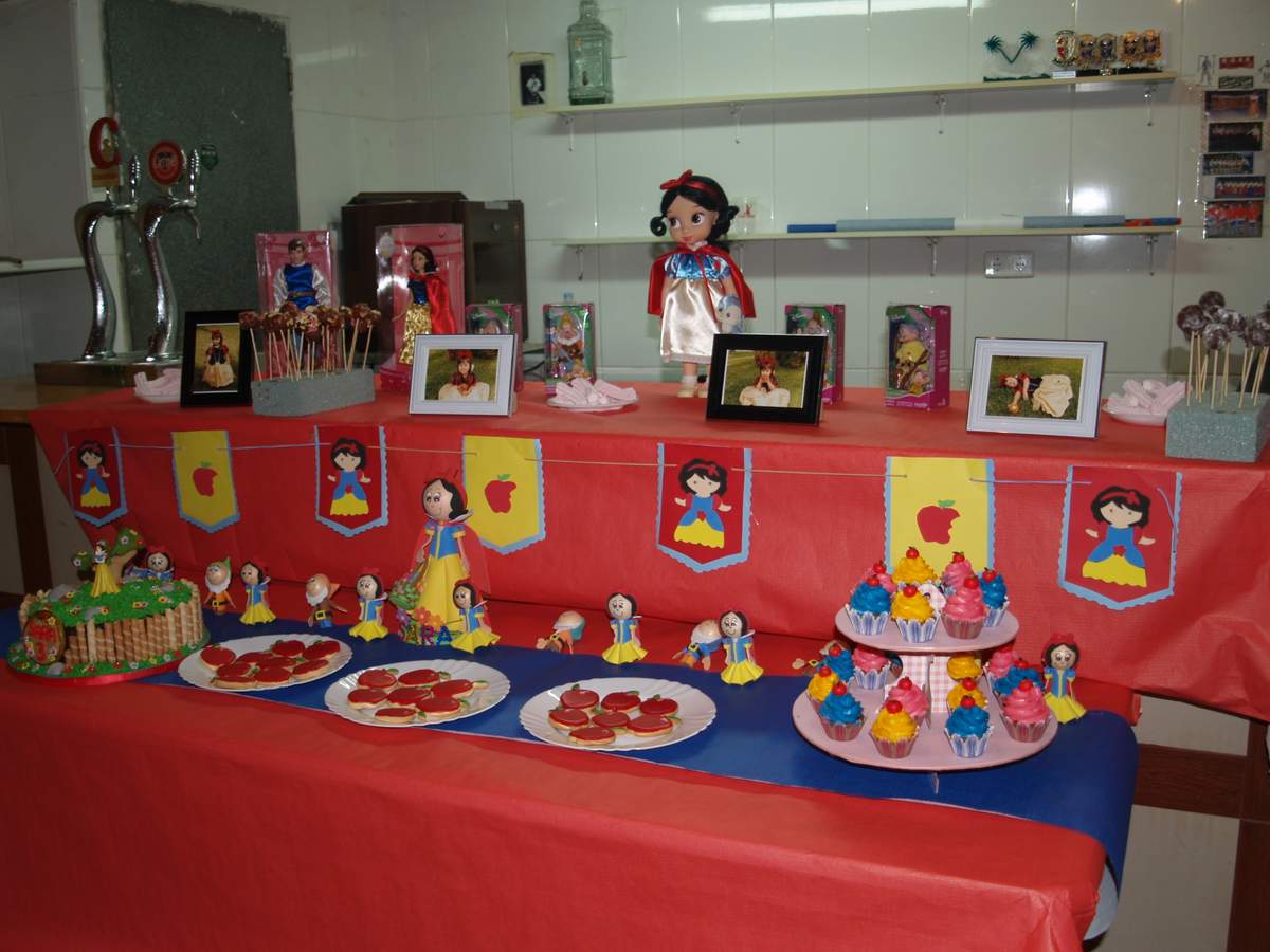 3º anniversary  SNOW WHITE - Snow White
