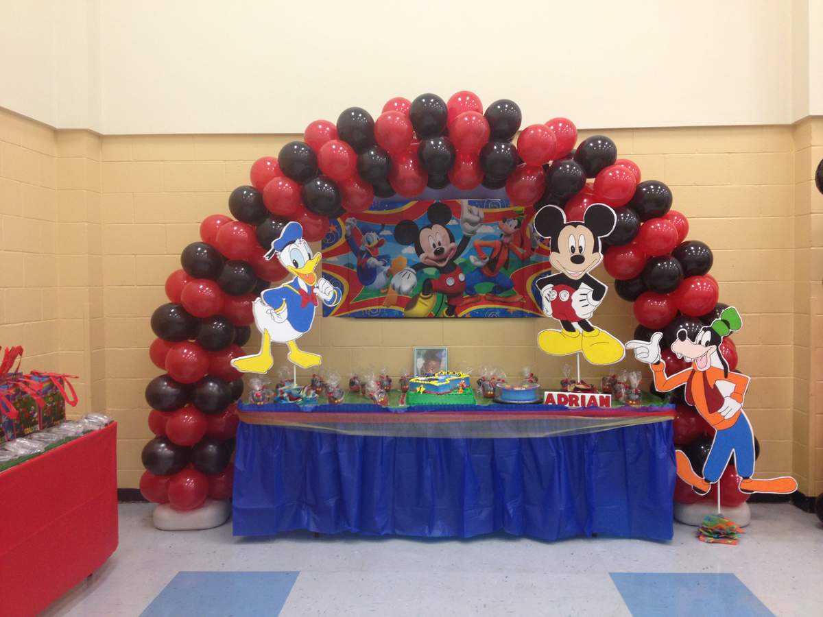 Adrian's Mickeys Blast - Mickey Mouse Clubhouse
