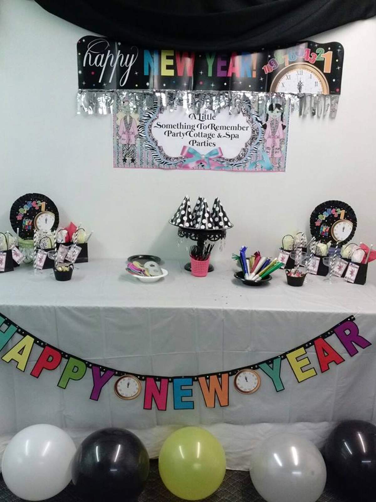 2014 Bring it On New Year's NYE Kids Party - Bling, New Years
