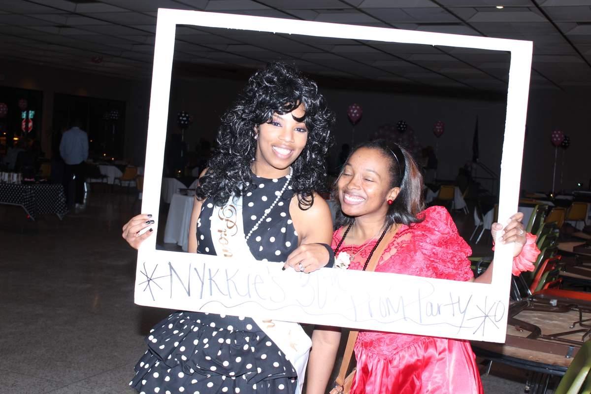 Nykkie's awesome 30th - 80's Prom