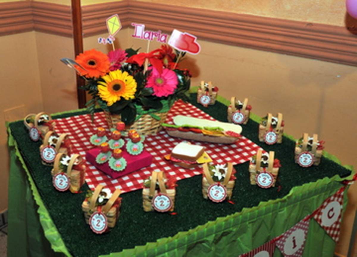 Peppa Pig Picnic Party - Peppa Pig Picnic