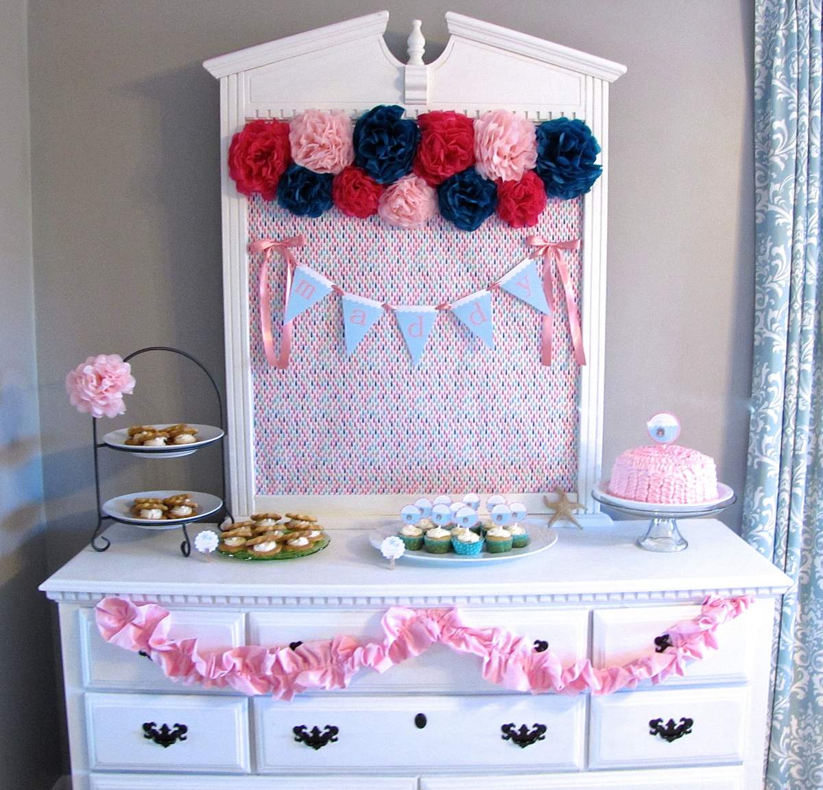 Madeline's Mermaid Party - Mermaids / Under the Sea