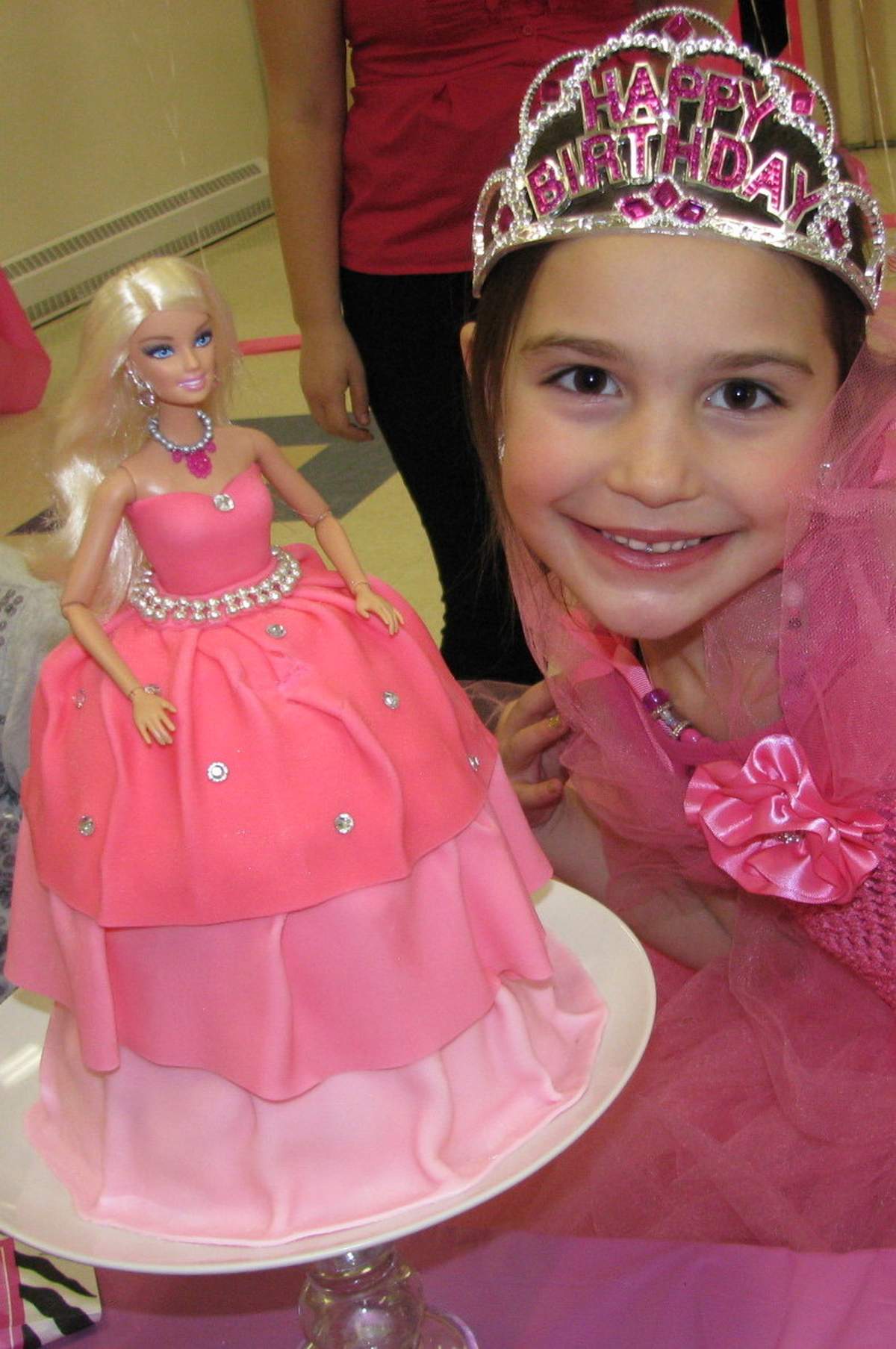 Mia's 6th Birthday - Barbie Fashion Fairytale