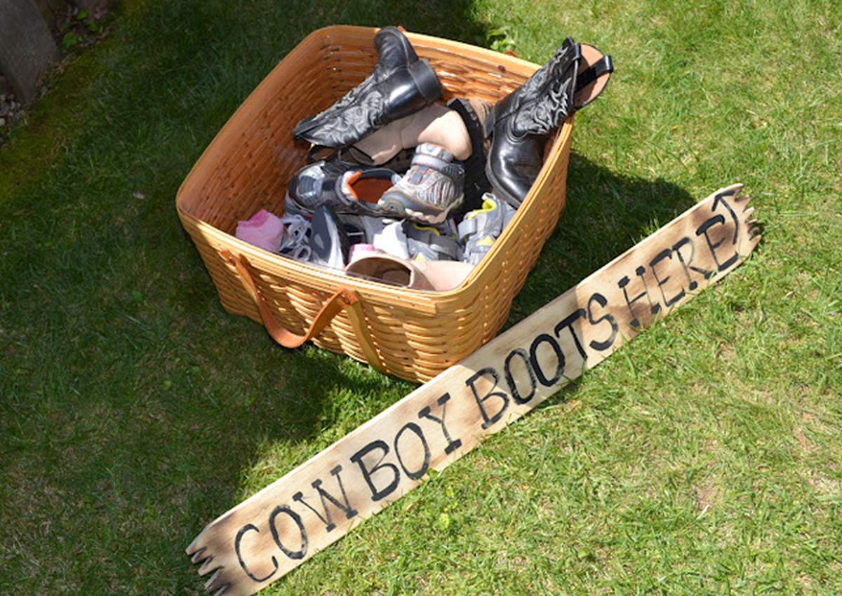 Country-Western Cowgirl Birthday Party - Country-Western