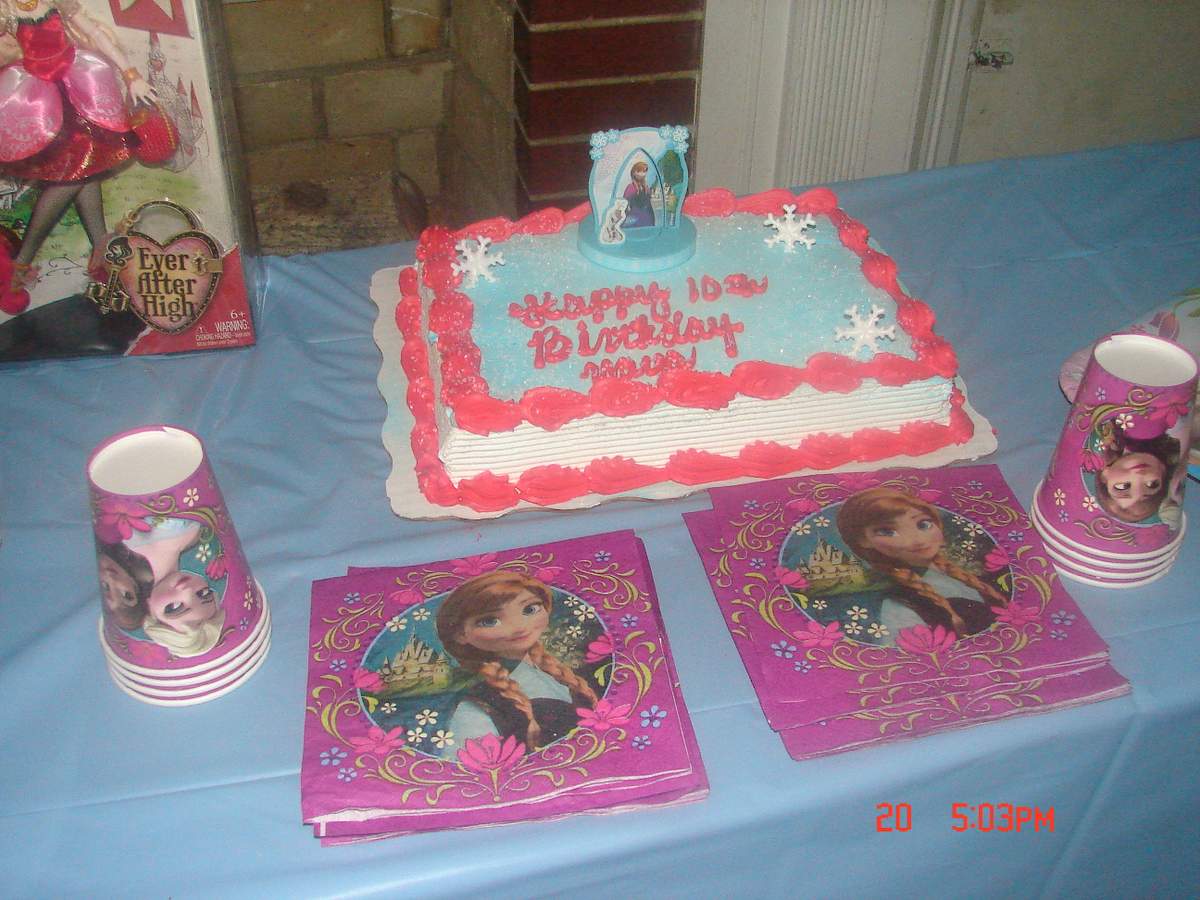 Yaya's  birthday party - Disney Frozen