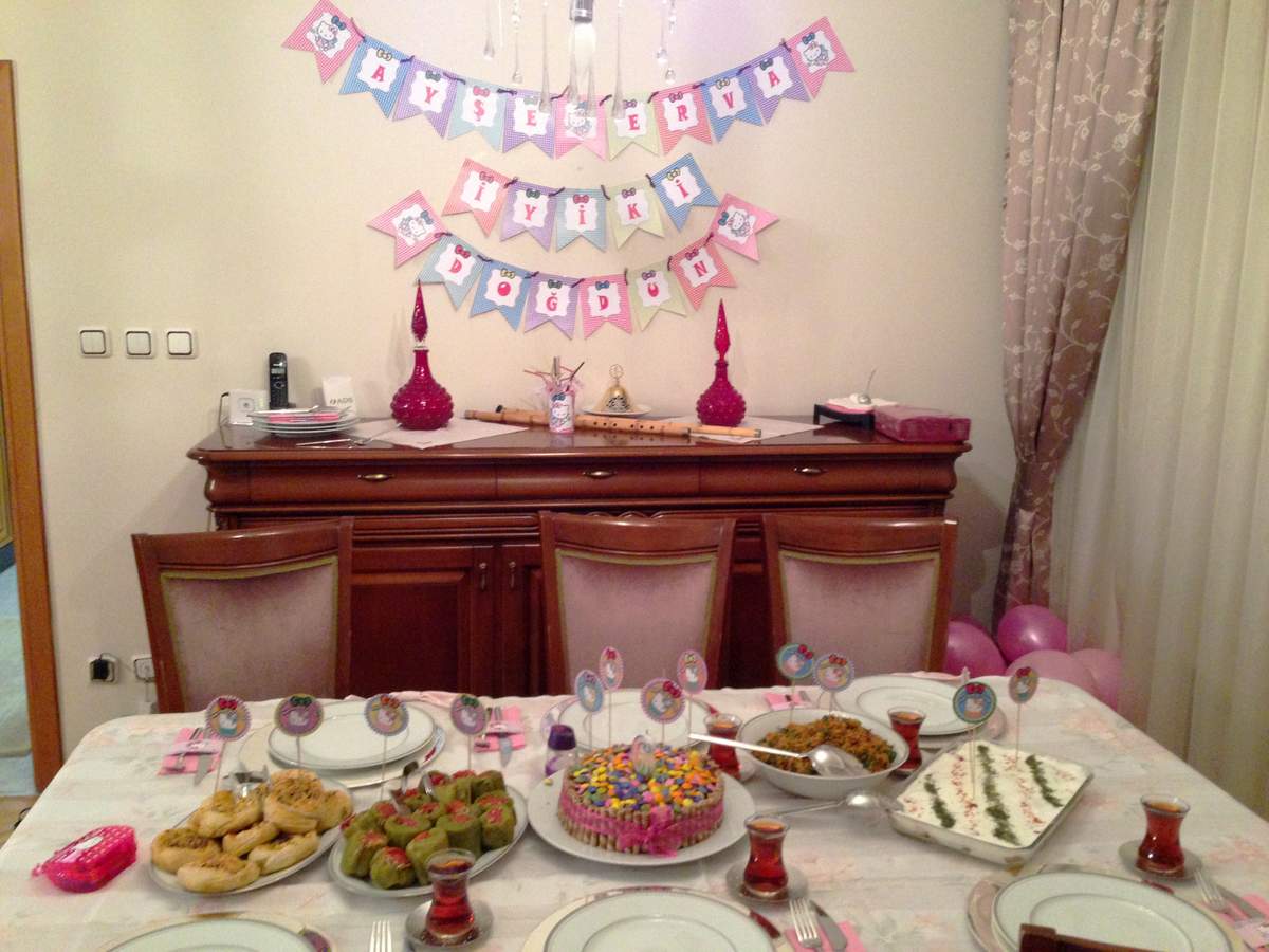 Ayse's Birthday Party - Hello Kitty