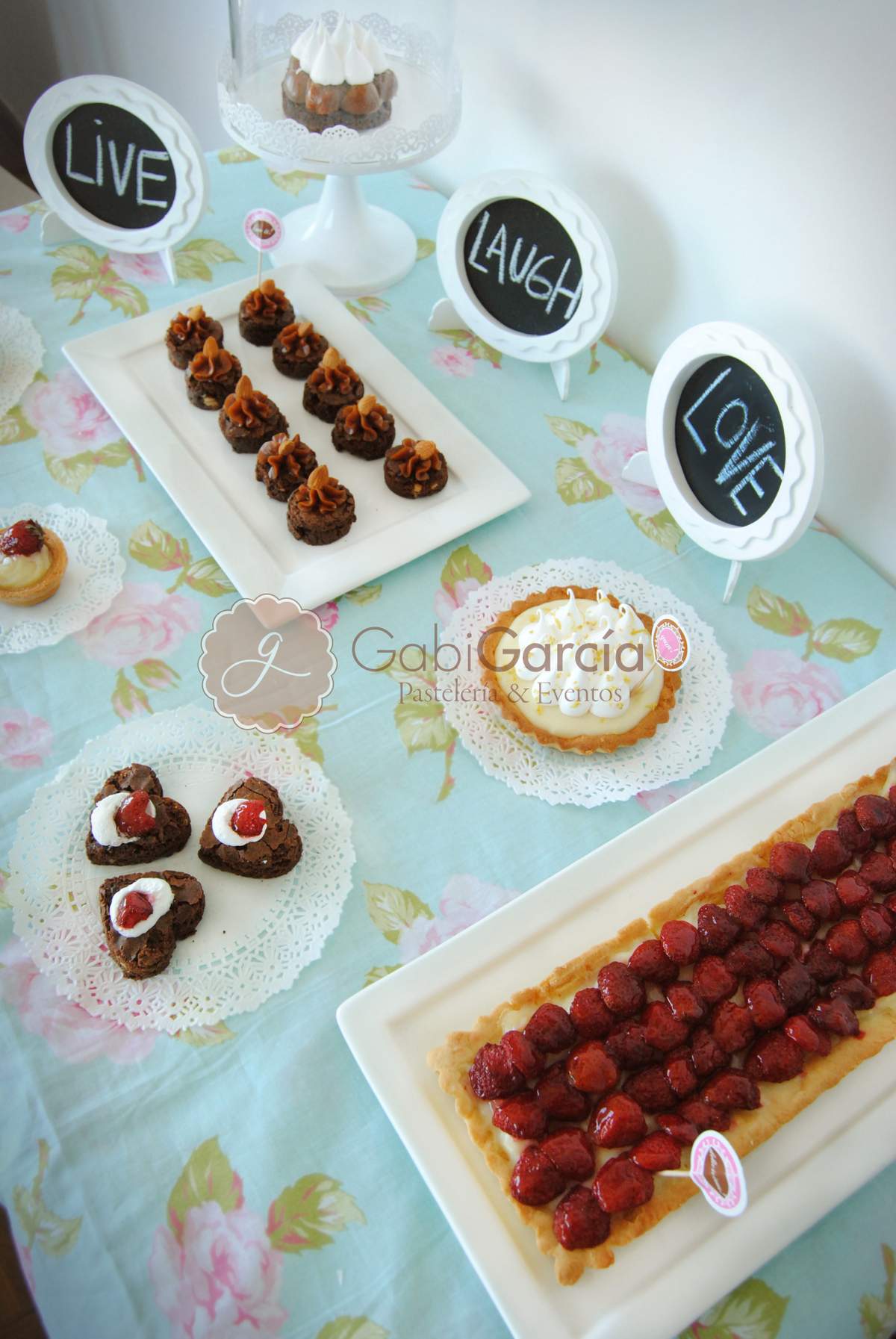 Tea Party - Vintage/ Shabby Chic