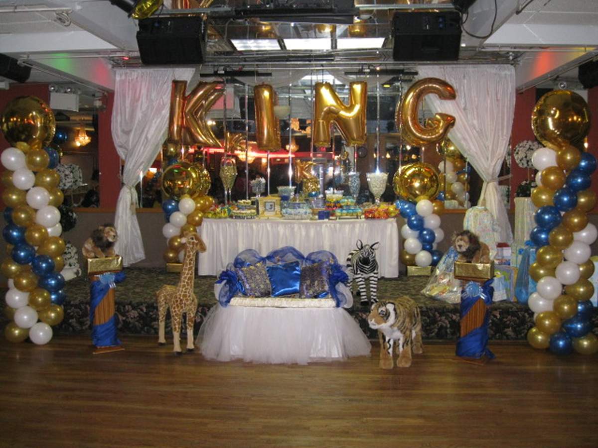 Kingston's Shower - KING