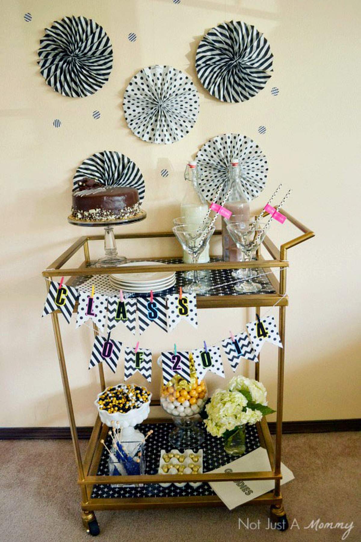 Modern Graduation Party - Graduation