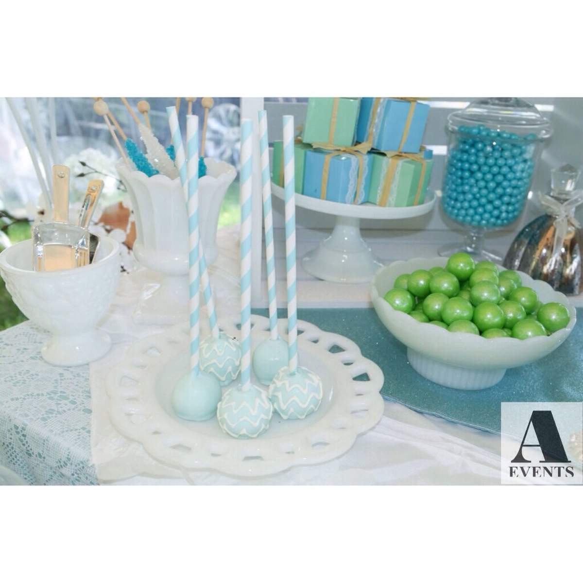 Kats Shabby Chic Graduation - Baby blue and mint 