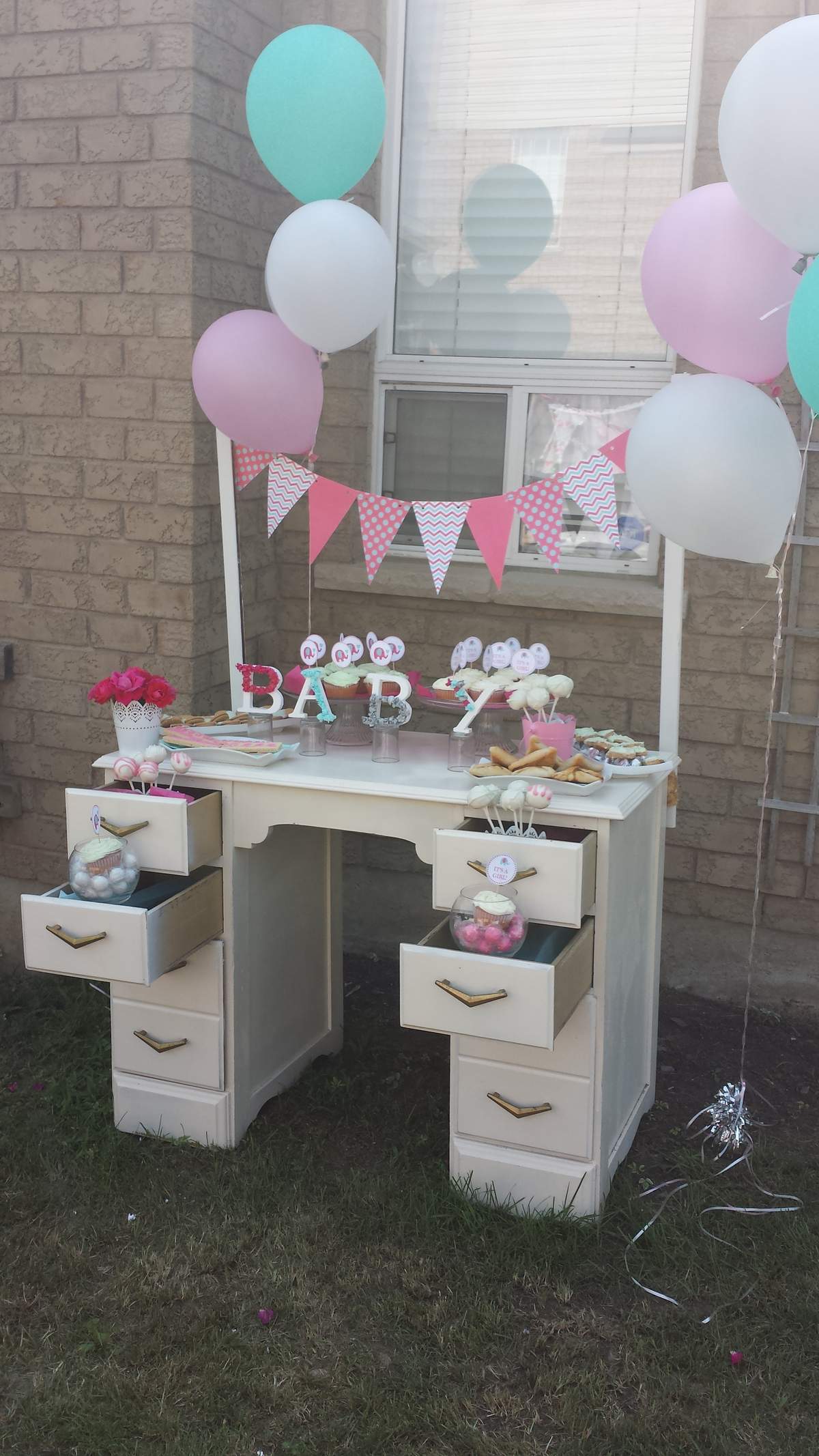 Baby Shower - None