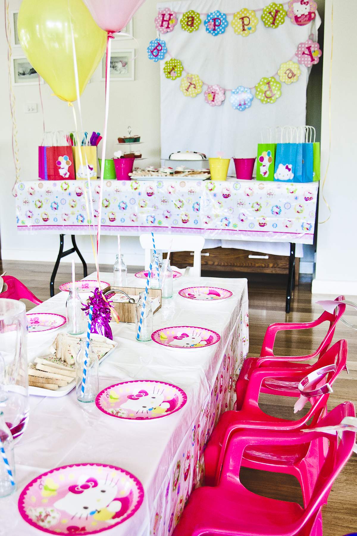 Hello Kitty party - Hello Kitty