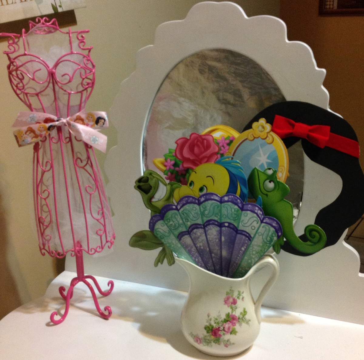 Be our guest at princess ball - Disney Princess