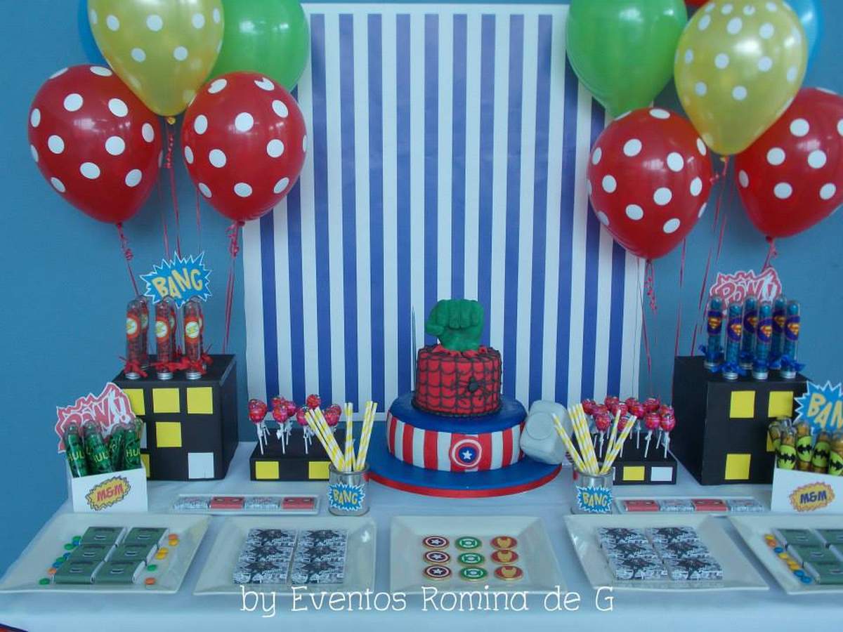 Un Super Cumple - None