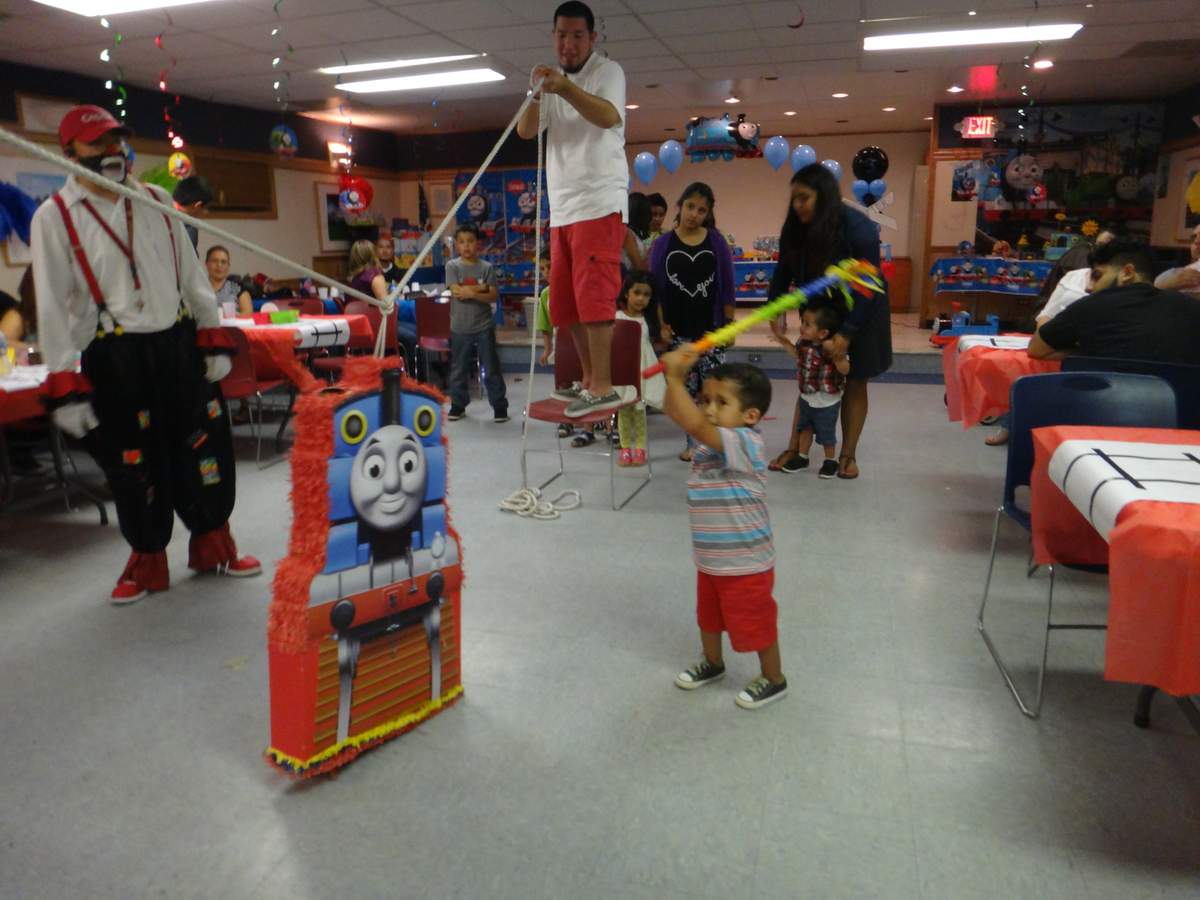 Thomas the Tank Engine Party Birthday Party Ideas Photo 1 of 17 — free download