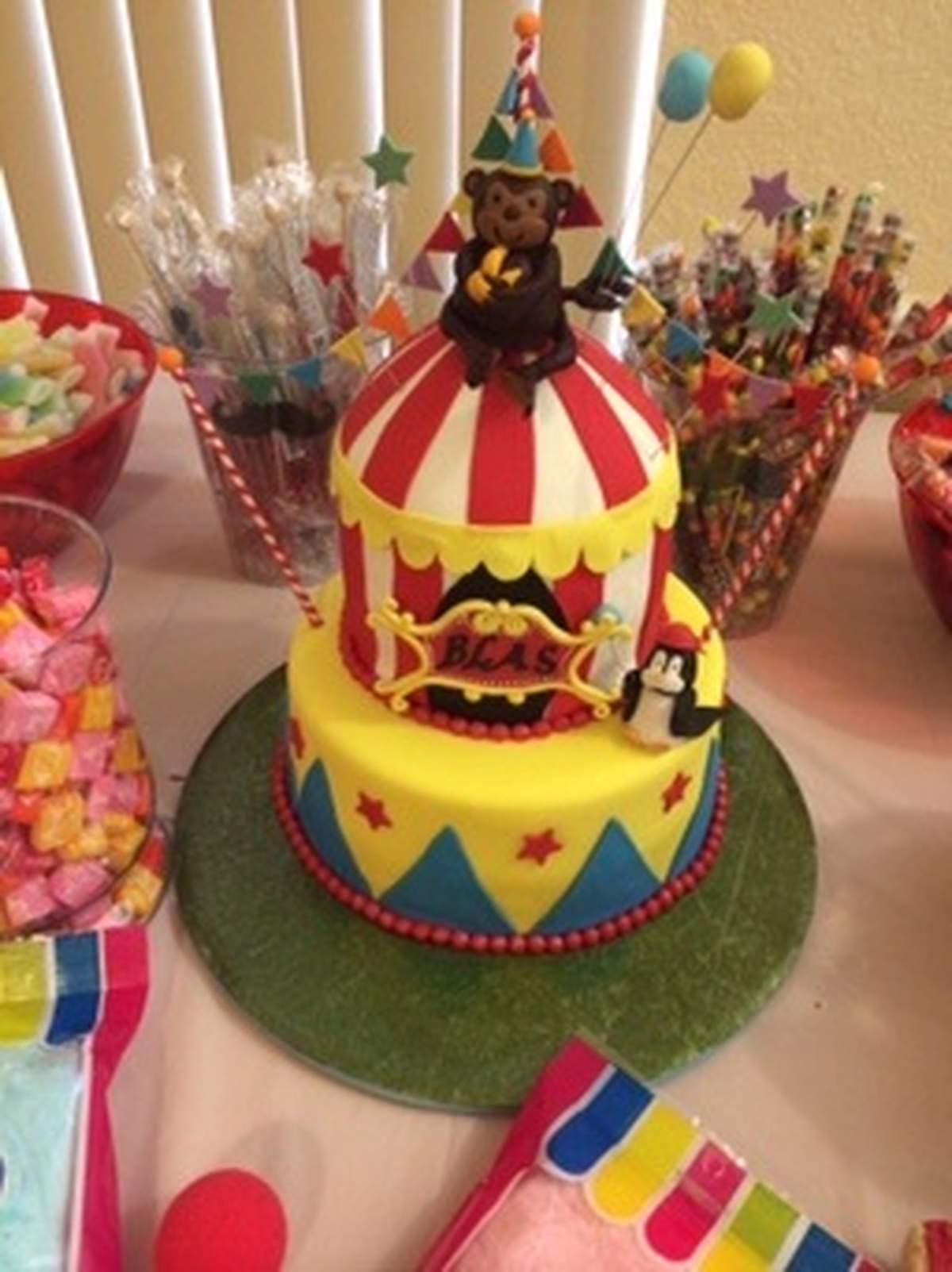 Sarah's Vintage Circus - Circus / Carnival