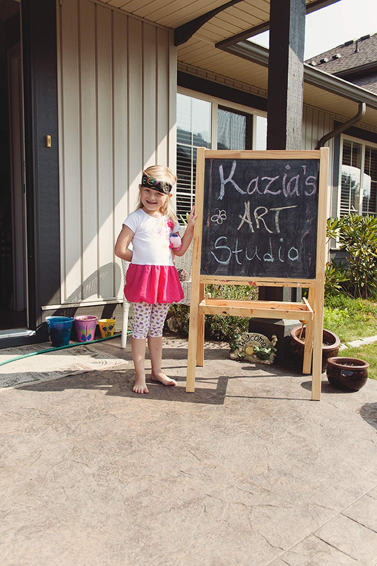 Kazimiera's Art Party - Arts & Crafts