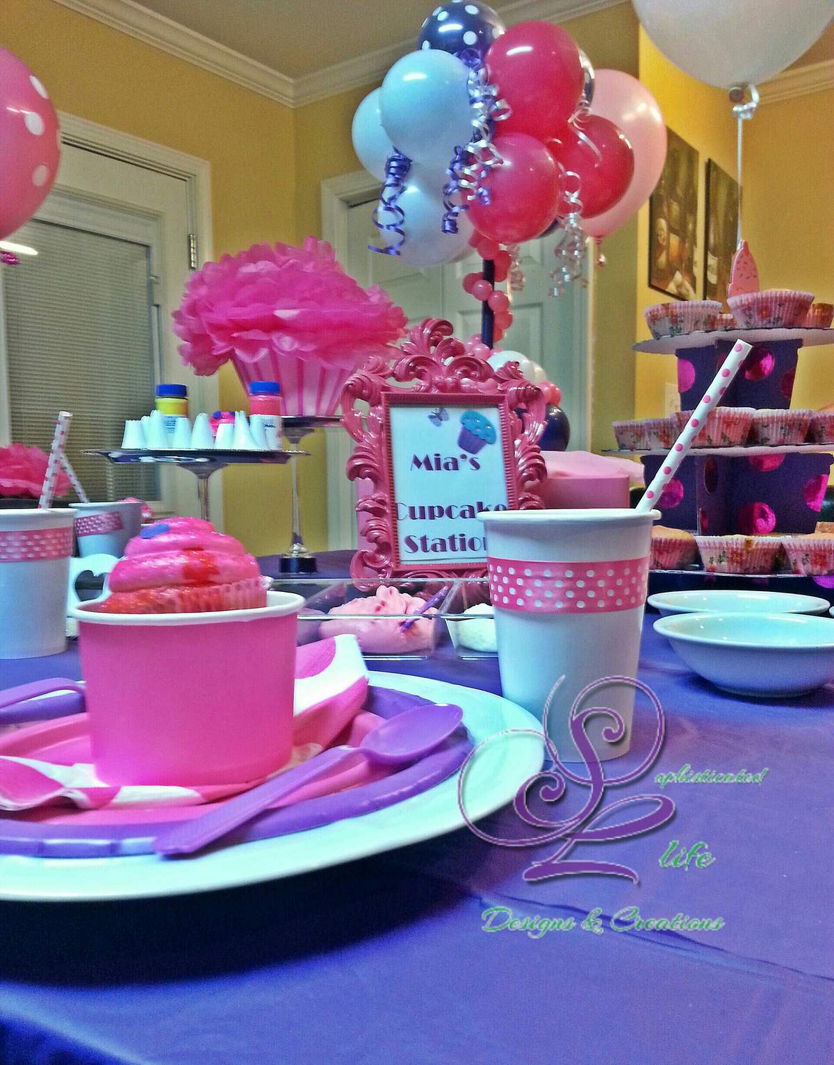 "Polka Dots & Cupcakes" - "Mia's Cupcake Design Station"