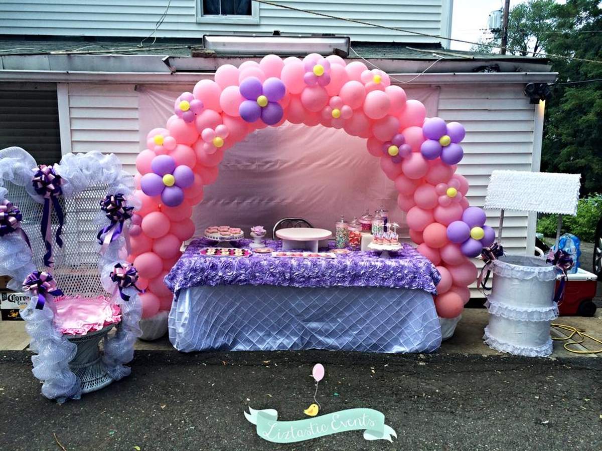 Minnie Themed Baby Shower  - Minnie Mouse