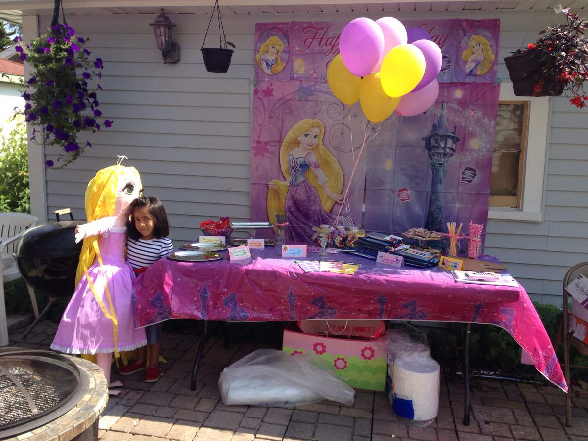 Bella Repunzel paint party - Repunzel 