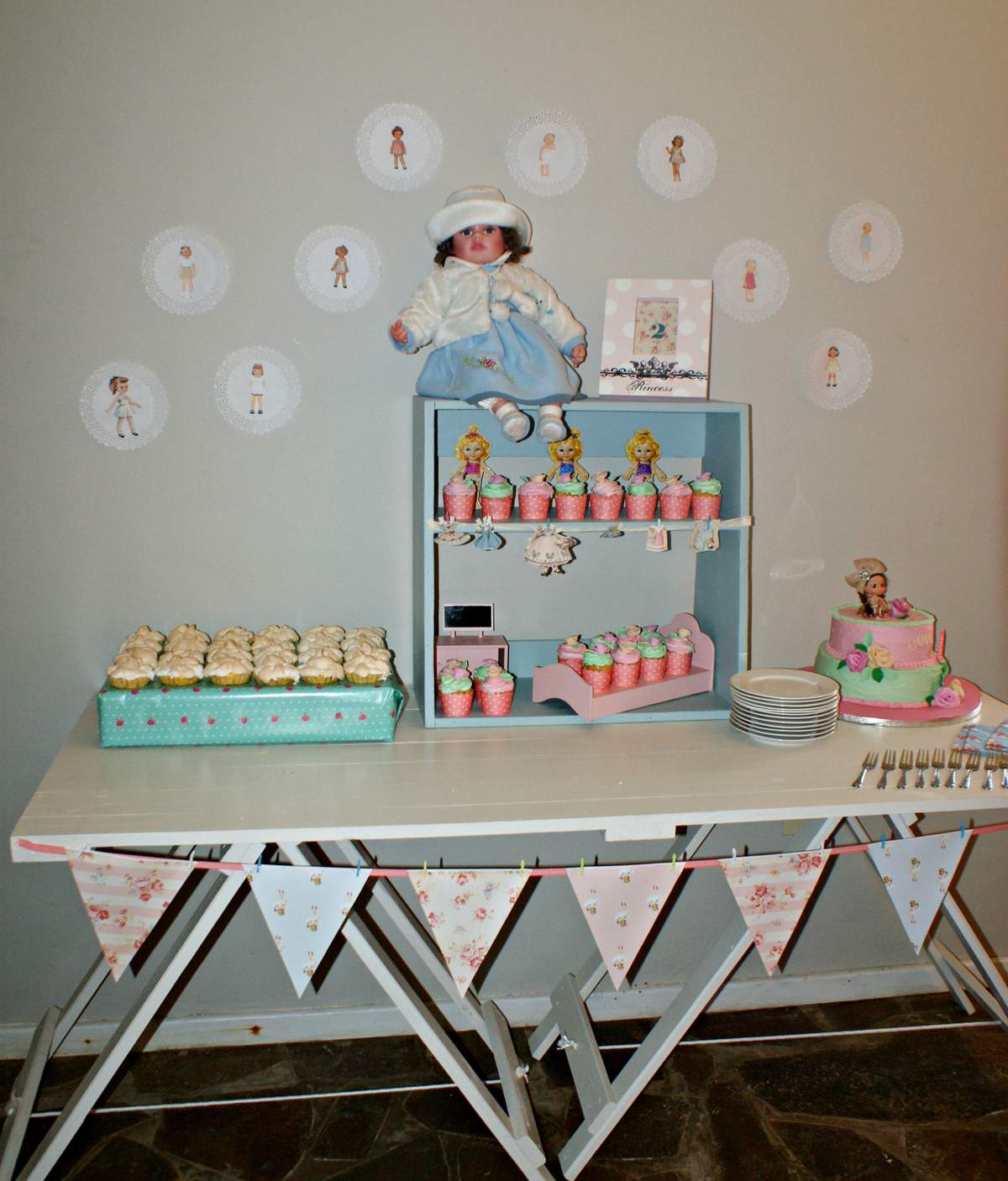 Vintage Paper Doll Birthday Party Ideas Photo 1 of 18 Catch My Party