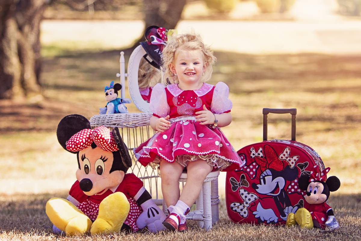 Ava's Minnie Bowtique Party - Minnie Mouse