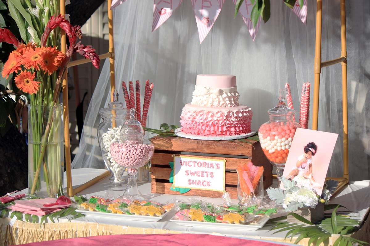 Victoria's First Birthday Luau - Luau / Hawaiian