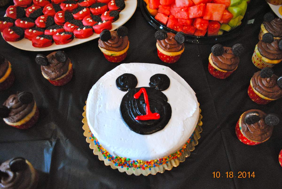 Blake's First Birthday - Mickey Mouse Clubhouse