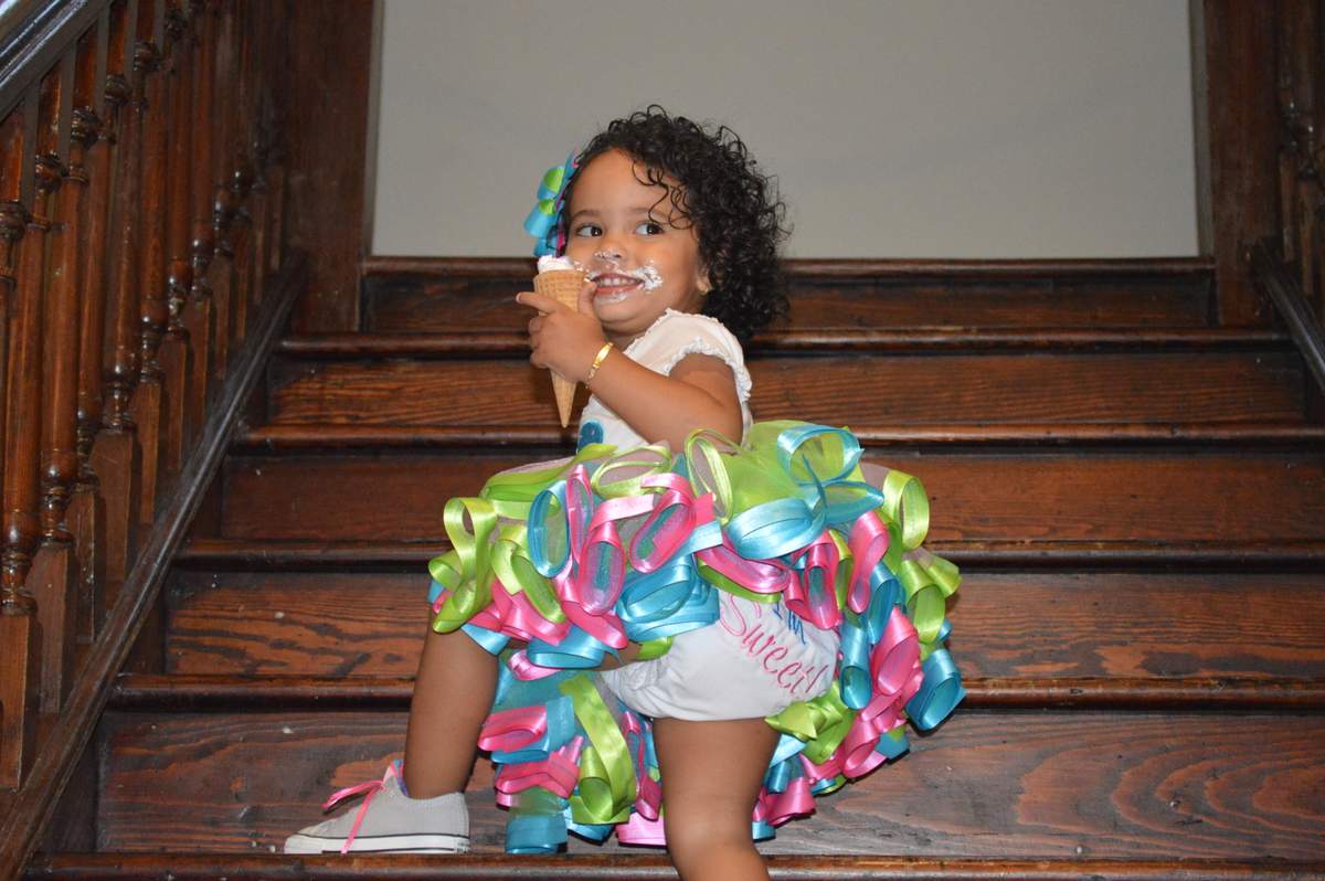 Zara's Candy Shoppe - Candy / Sweets / Dessert