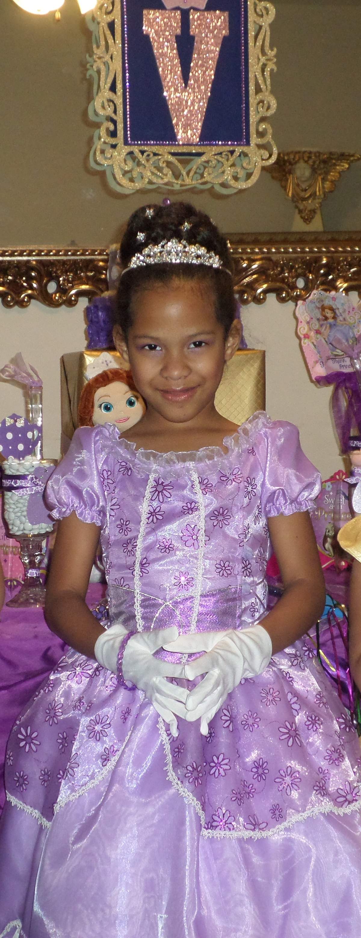 Princess Victoria the First' birthday bash - Sofia the First