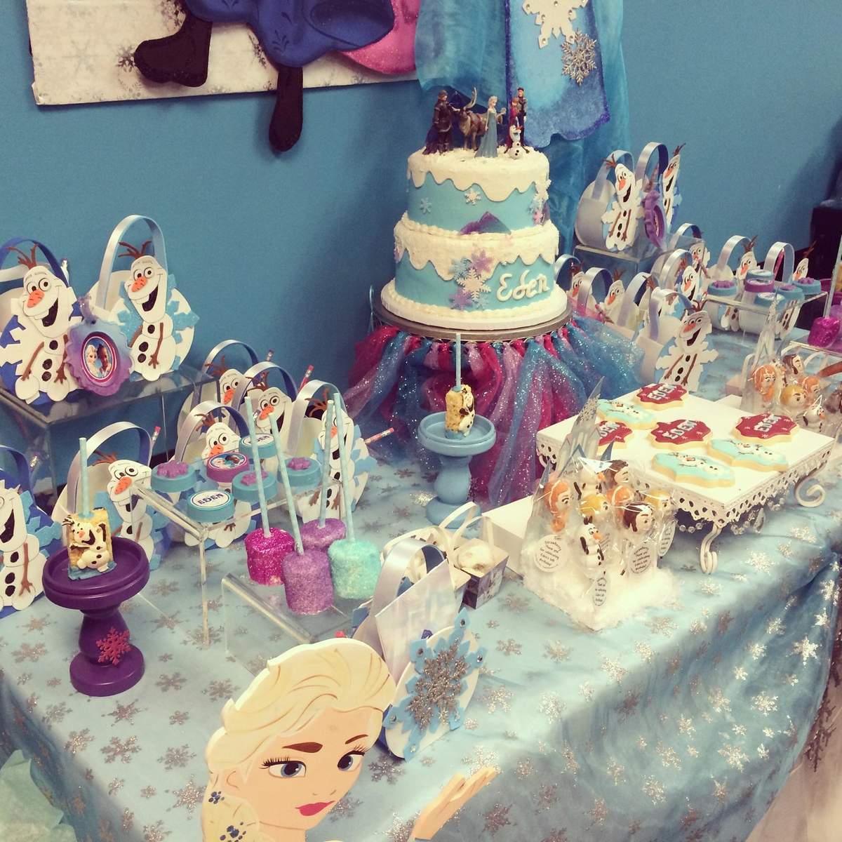 Frozen 6th Birthday - Frozen (Disney)