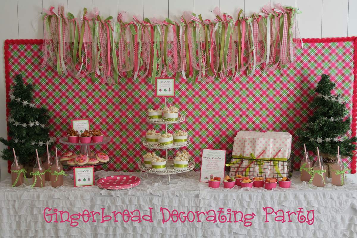 Gingerbread Decorating Party - Gingerbread