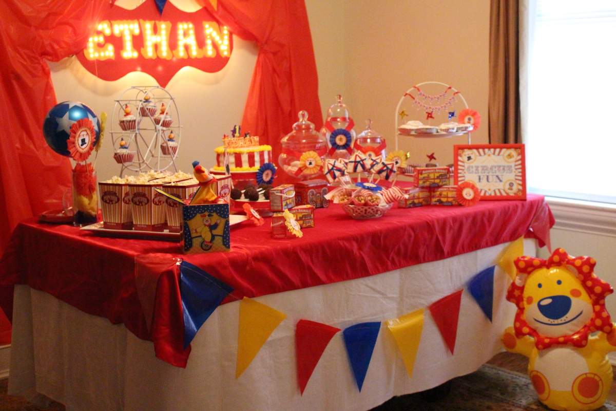 Circus first birthday done under $100 - Circus / Carnival