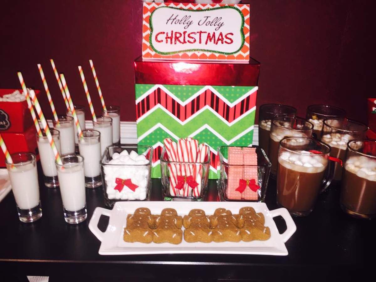 Christmas Eve Hot Chocolate Bar for the Kids - Christmas