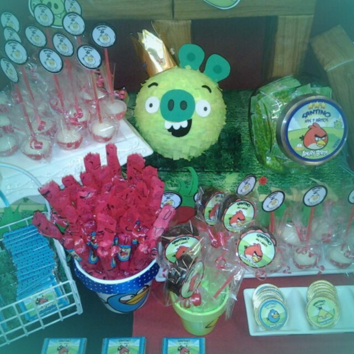 angry birds party - Angry Birds
