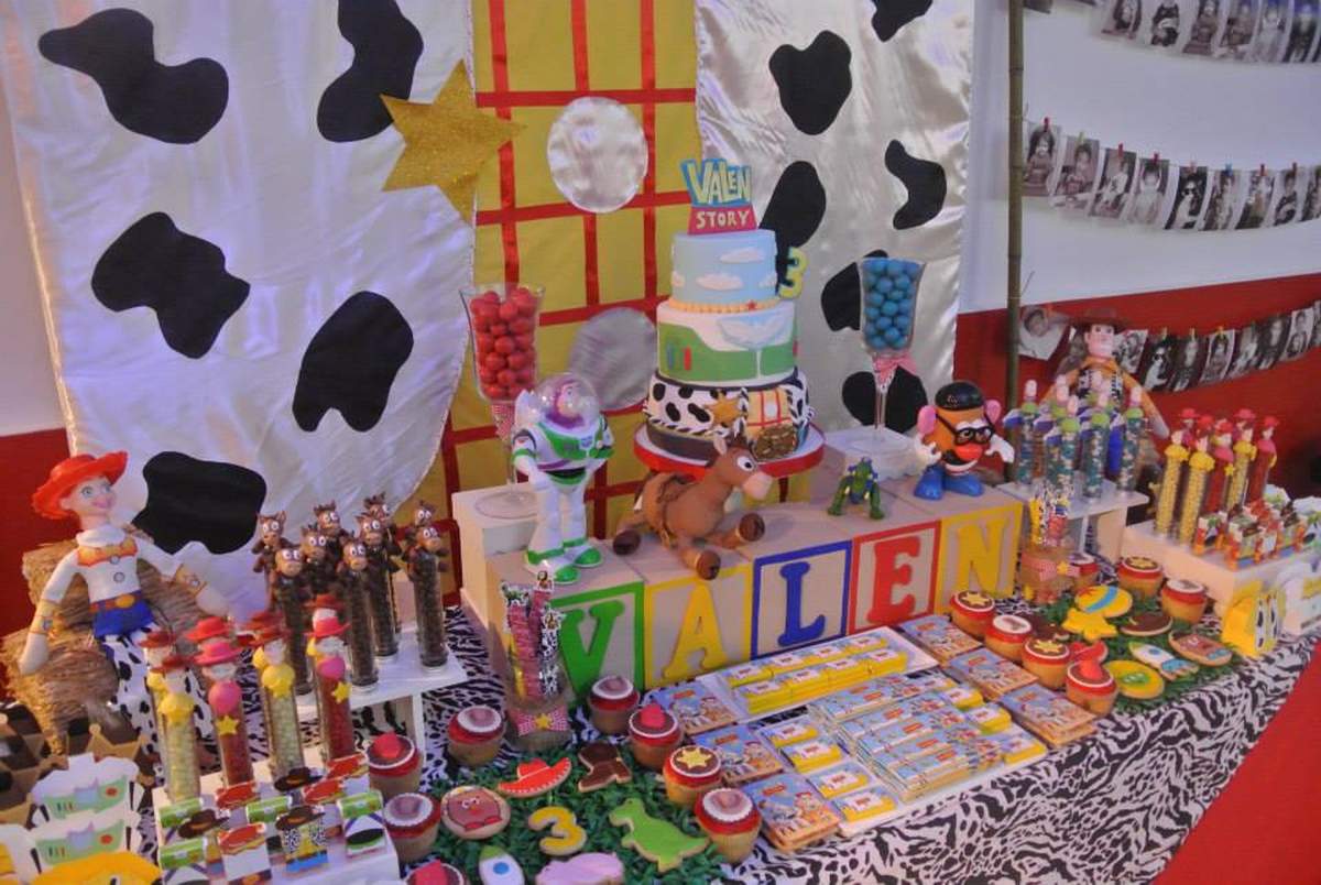 Toy Story Party - Cowboy