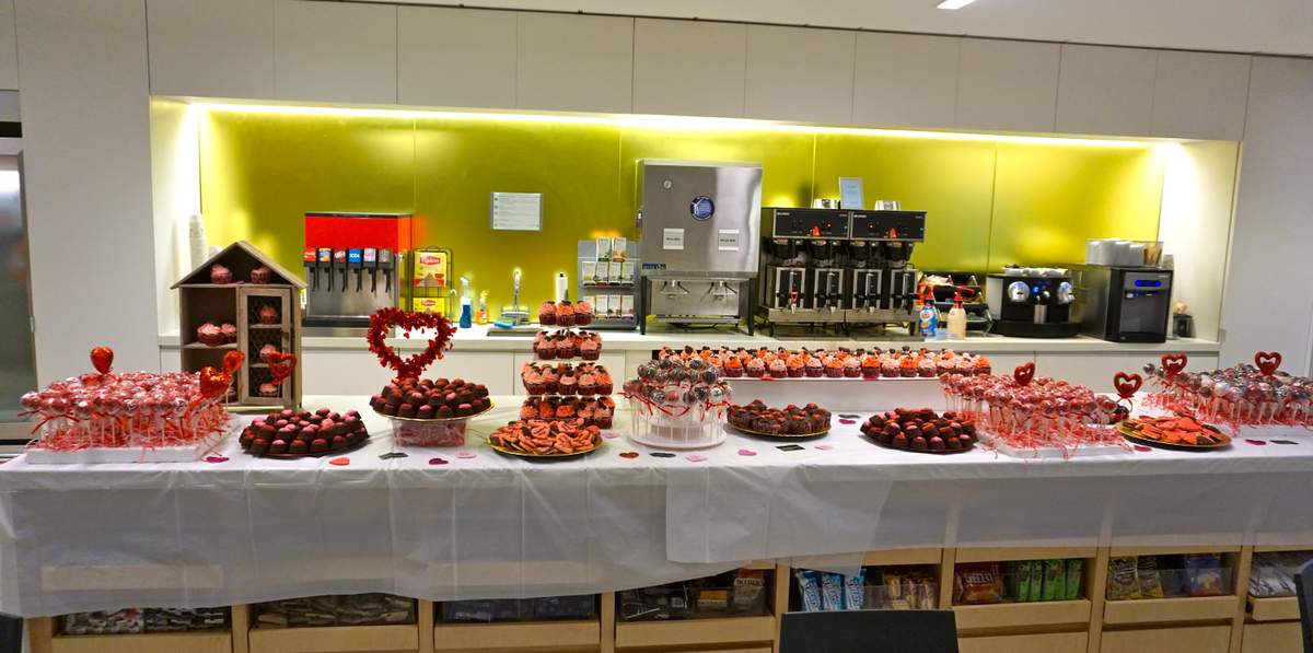RED & CHOCOLATE - Valentine's Day