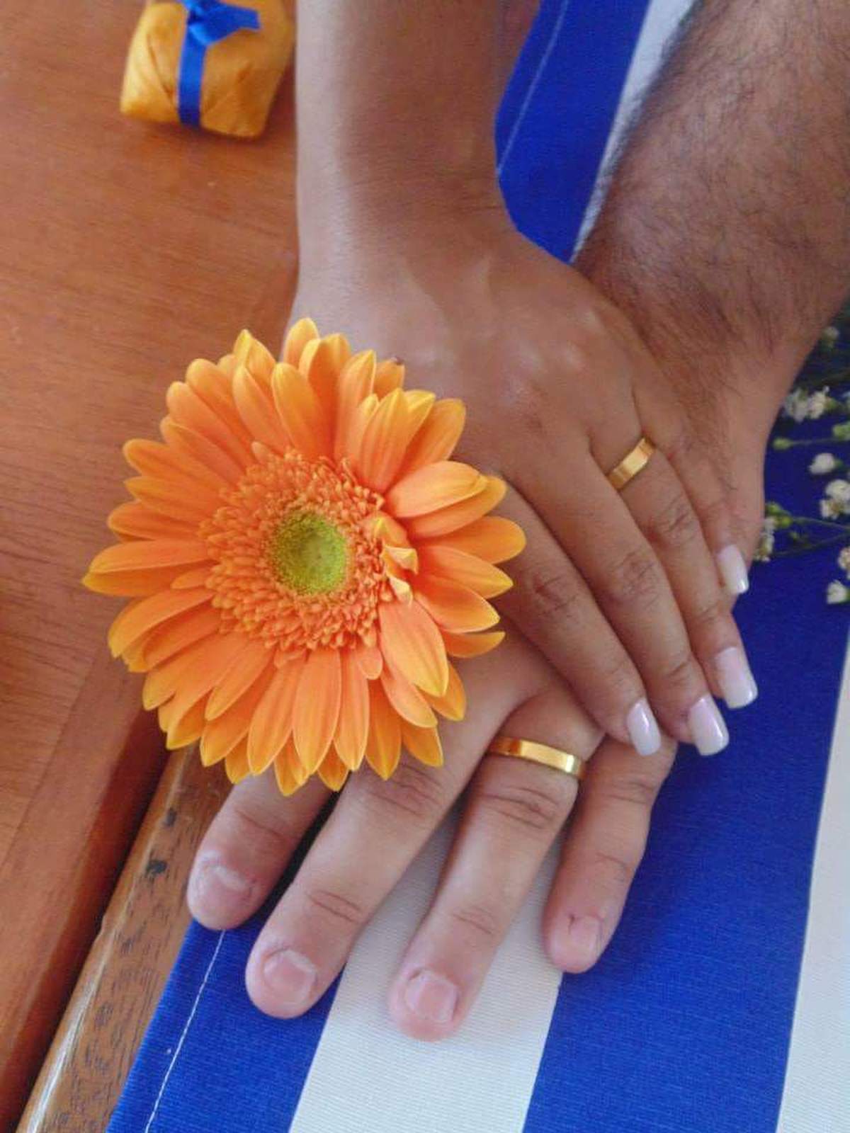 Royal blue and orange wedding - Mini Wedding