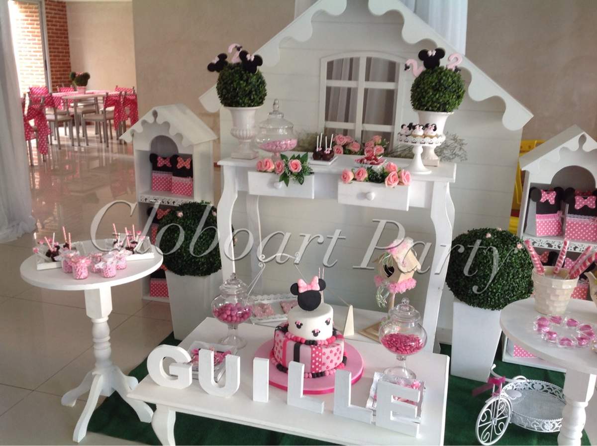 Minnie Party - Minnie Mouse