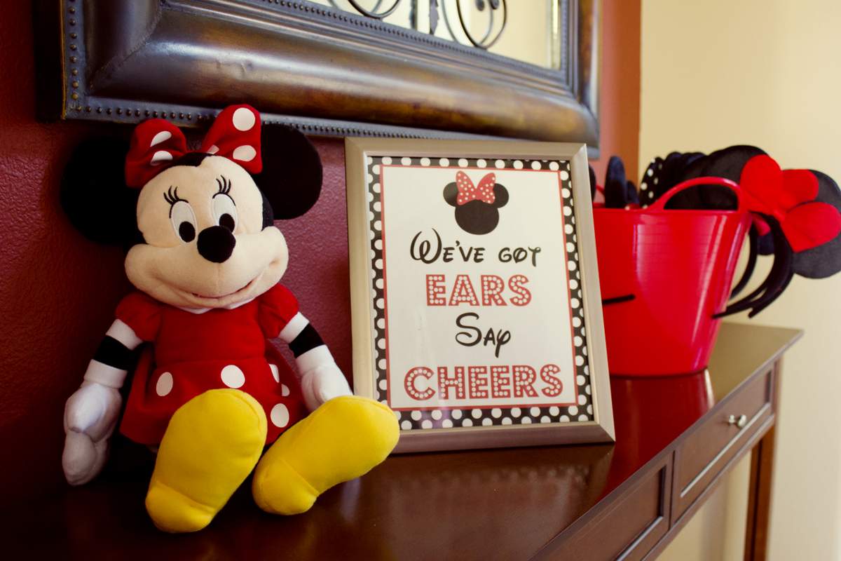 Oh Two-dles - Minnie Mouse
