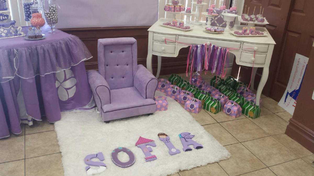Sofia's 2nd birthday - Sofia the First