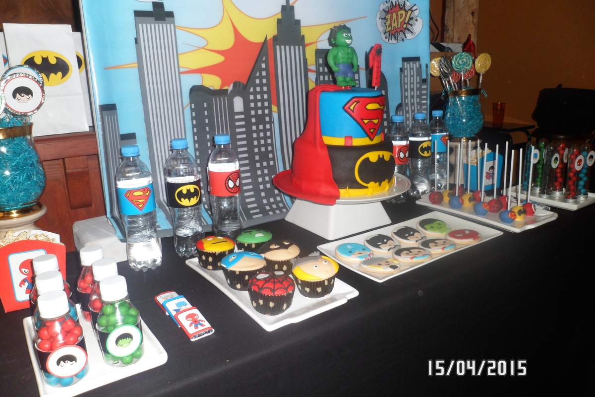 Superheroe Baby - Superheroes