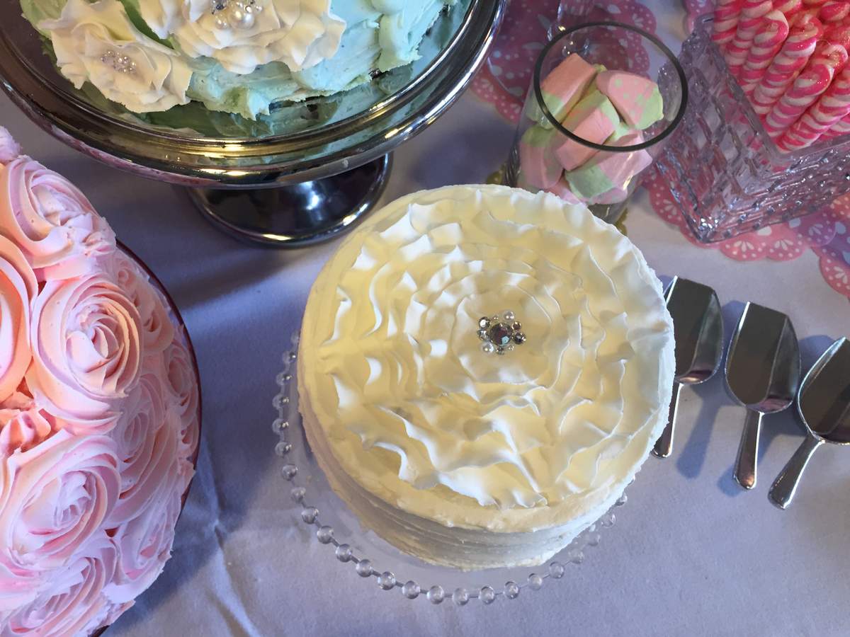 Danielle's Shabby Chic baby shower - Shabby Chic