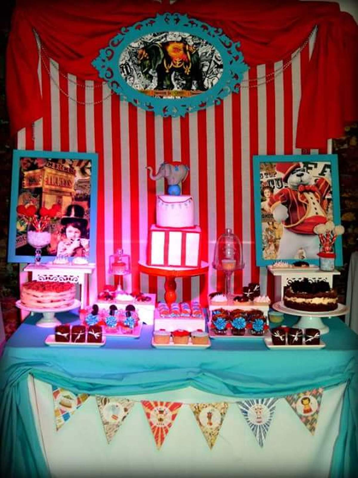 15 Años de Candela - Circo Vintage