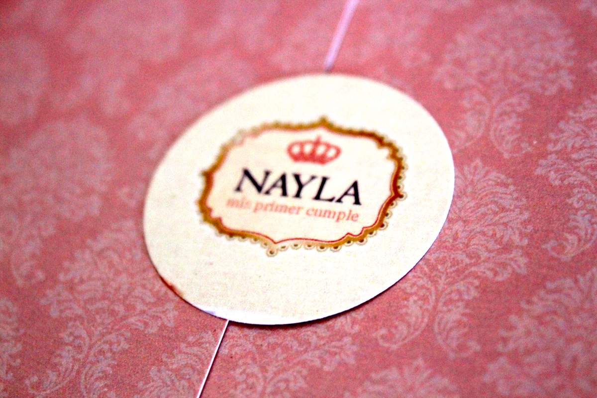 Invitaciones de Nayla - primer año