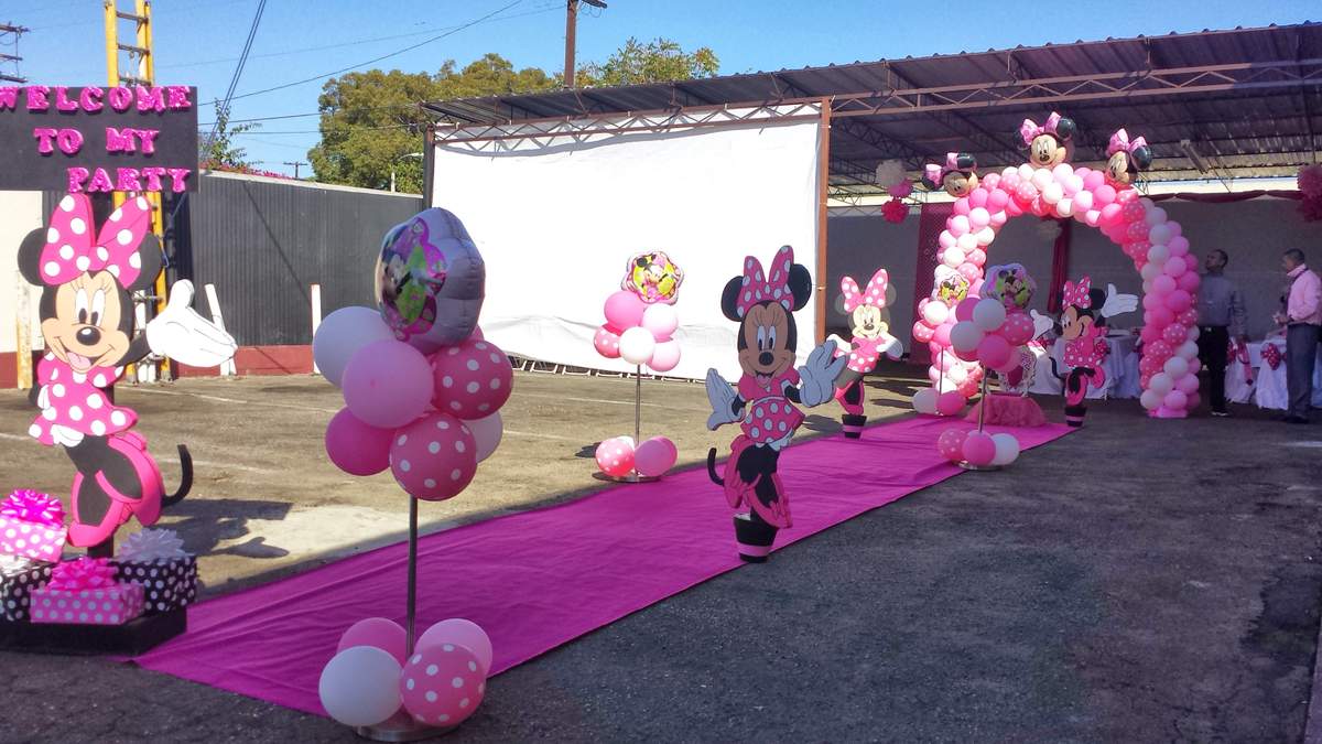 LAYLA'S 1ST BIRTHDAY - Minnie Mouse